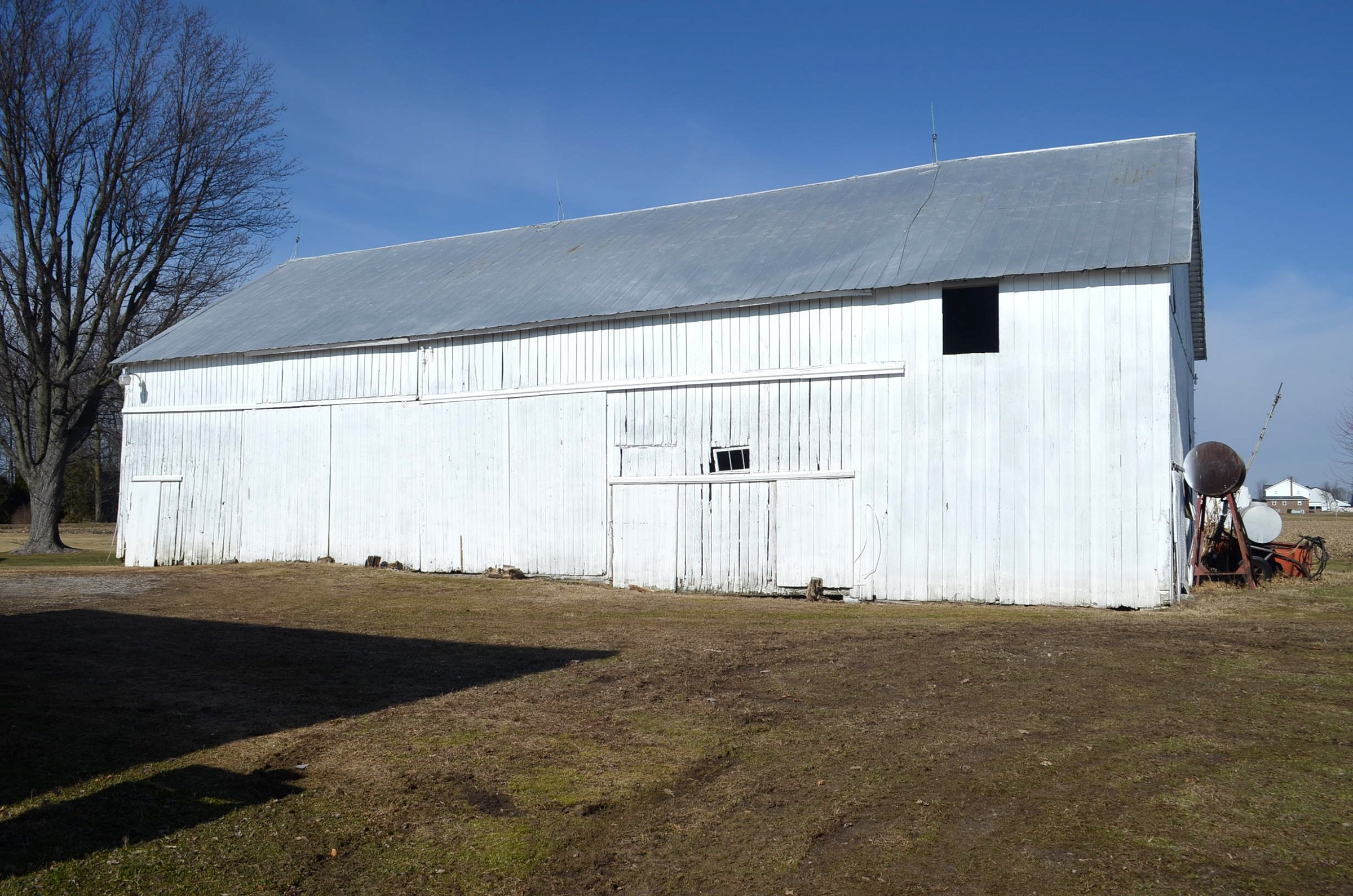 Property photo 11 - 2 DAY REAL ESTATE & PERSONAL PROPERTY AUCTION - HOME, LAND & PERSONAL PROPERTY IN ALLEN COUNTY, INDIANA